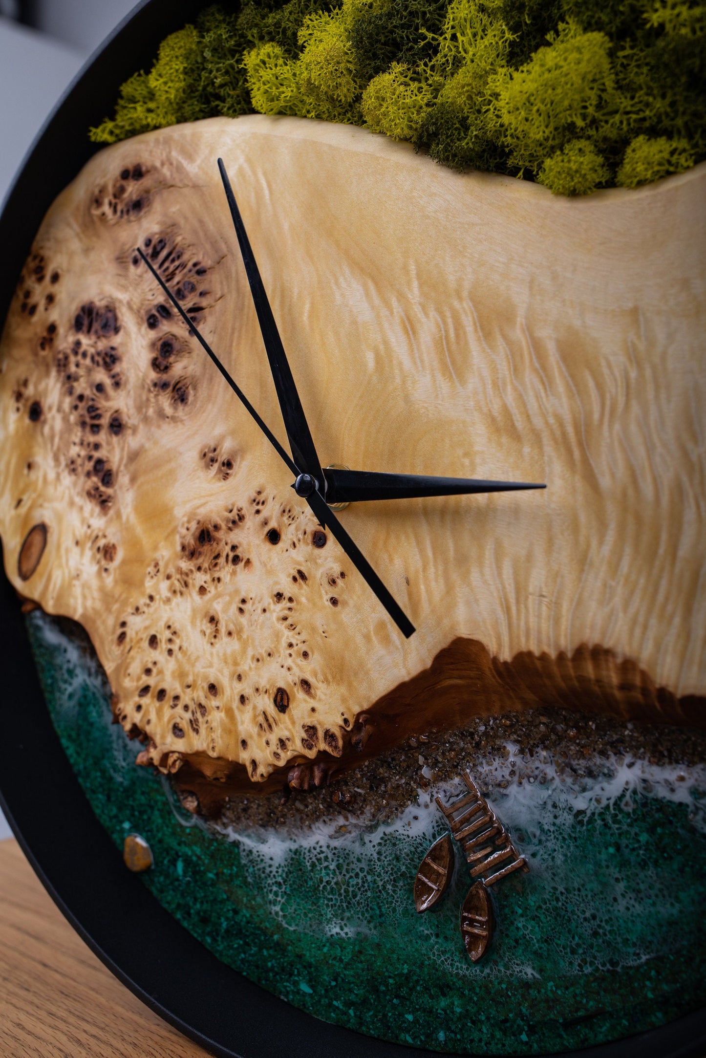 Wooden Wall Clock with Moss, Green Moss Scandinavian Home Decor, Resin Wood Art