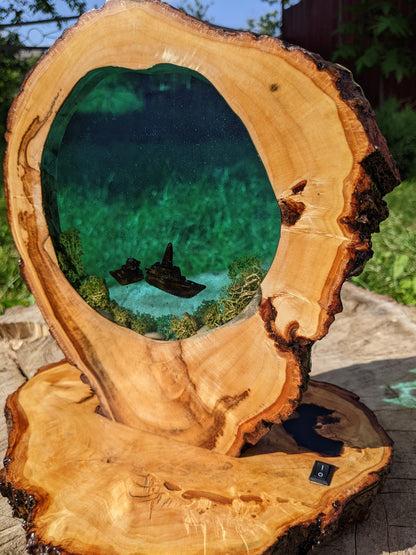 Resin Pirate Ship Night Light: Handmade Epoxy Table Lamp