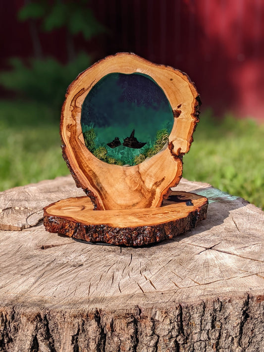 Resin Pirate Ship Night Light: Handmade Epoxy Table Lamp
