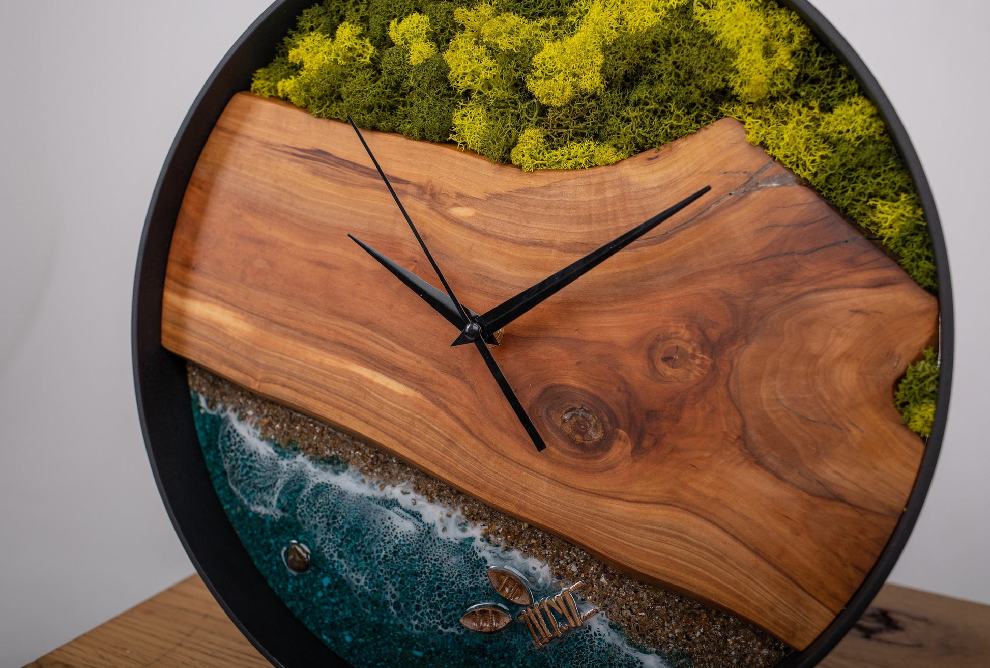 Moss & Epoxy Resin Wooden Wall Clock: Beach Wave Decor