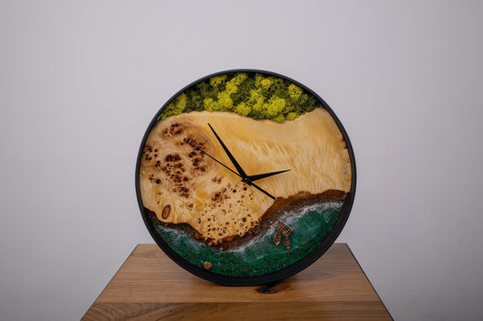 Wooden Wall Clock with Moss, Green Moss Scandinavian Home Decor, Resin Wood Art