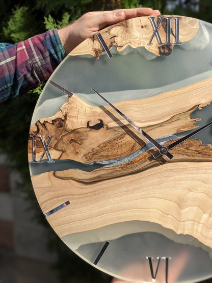 Handmade Walnut Wall Clock: Modern Epoxy Resin, Silent Movement