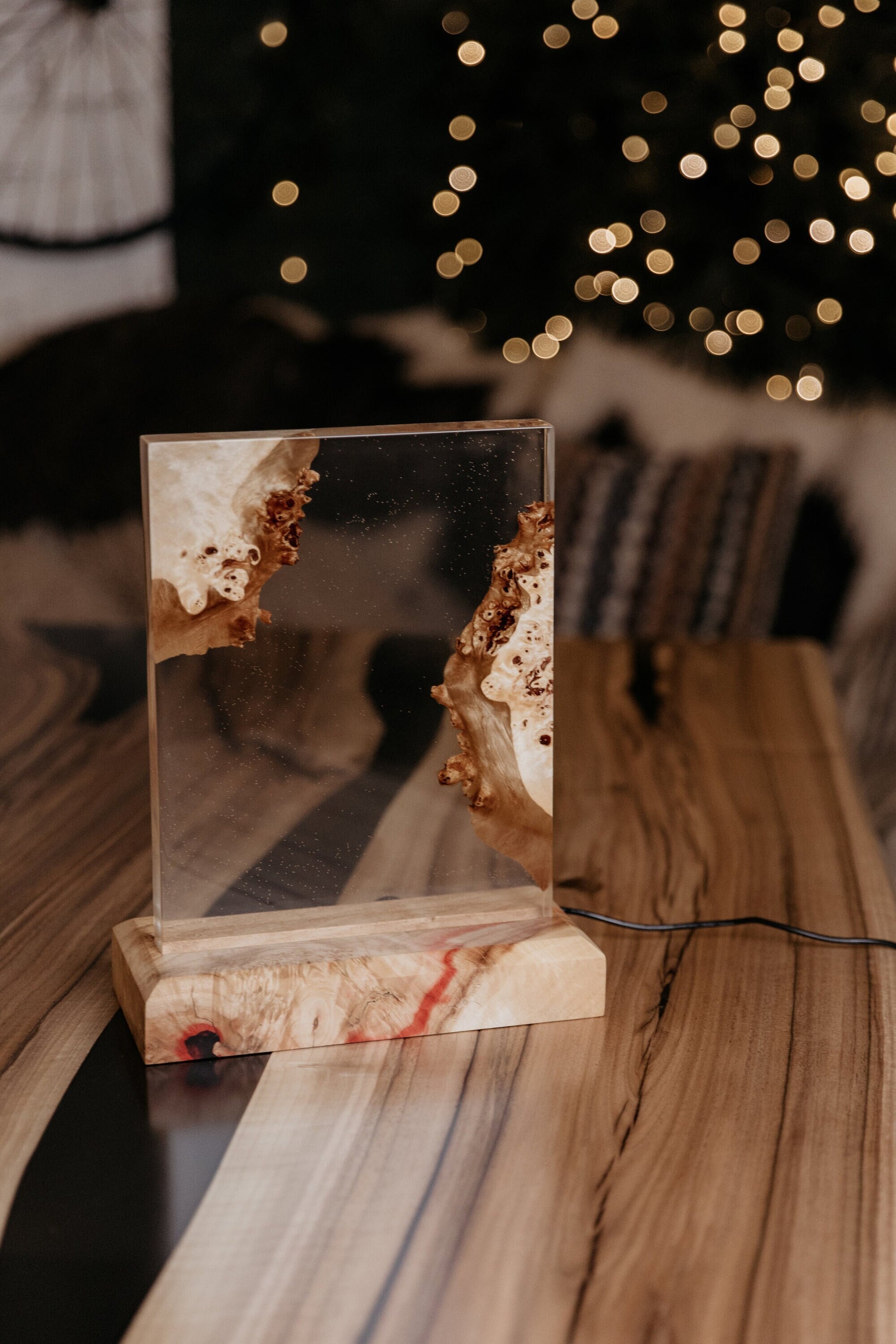 Handmade Epoxy Resin Wood Night Light: RGB Remote Control
