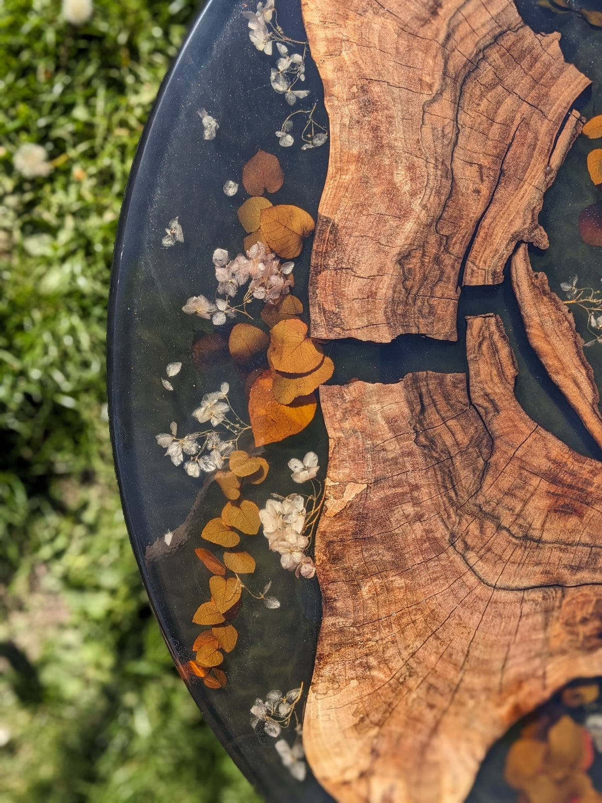 Floral Epoxy Resin Coffee Table: Round Wood & Black Resin