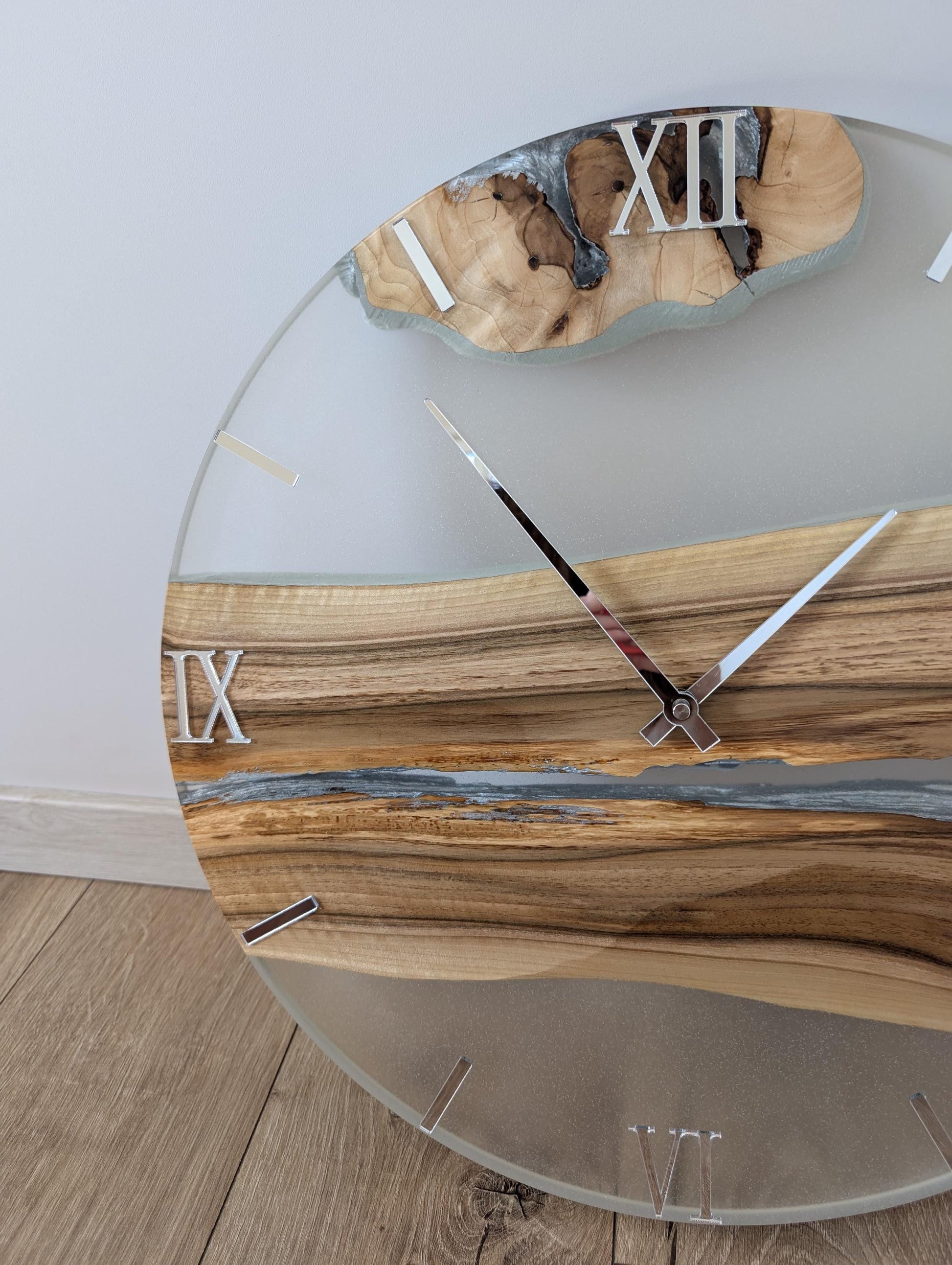 Epoxy Resin Wall Clock: Large Transparent Wood Decor
