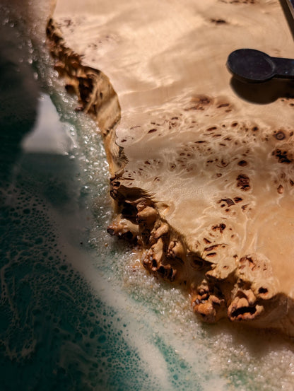 Oversized Ocean Epoxy Resin Wall Clock: Live Edge Wood, Coastal Decor (80cm/31.5")