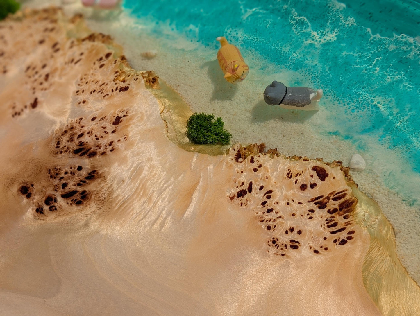 Epoxy Resin Coffee Table, Round Wood Ocean Table with Cats, Handmade Beach Furniture