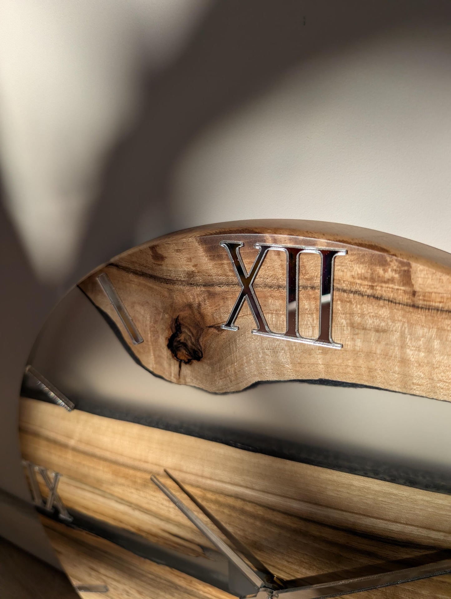 Handcrafted Walnut & Clear Epoxy Resin Wall Clock – 40 cm | Modern Wooden Wall Clock