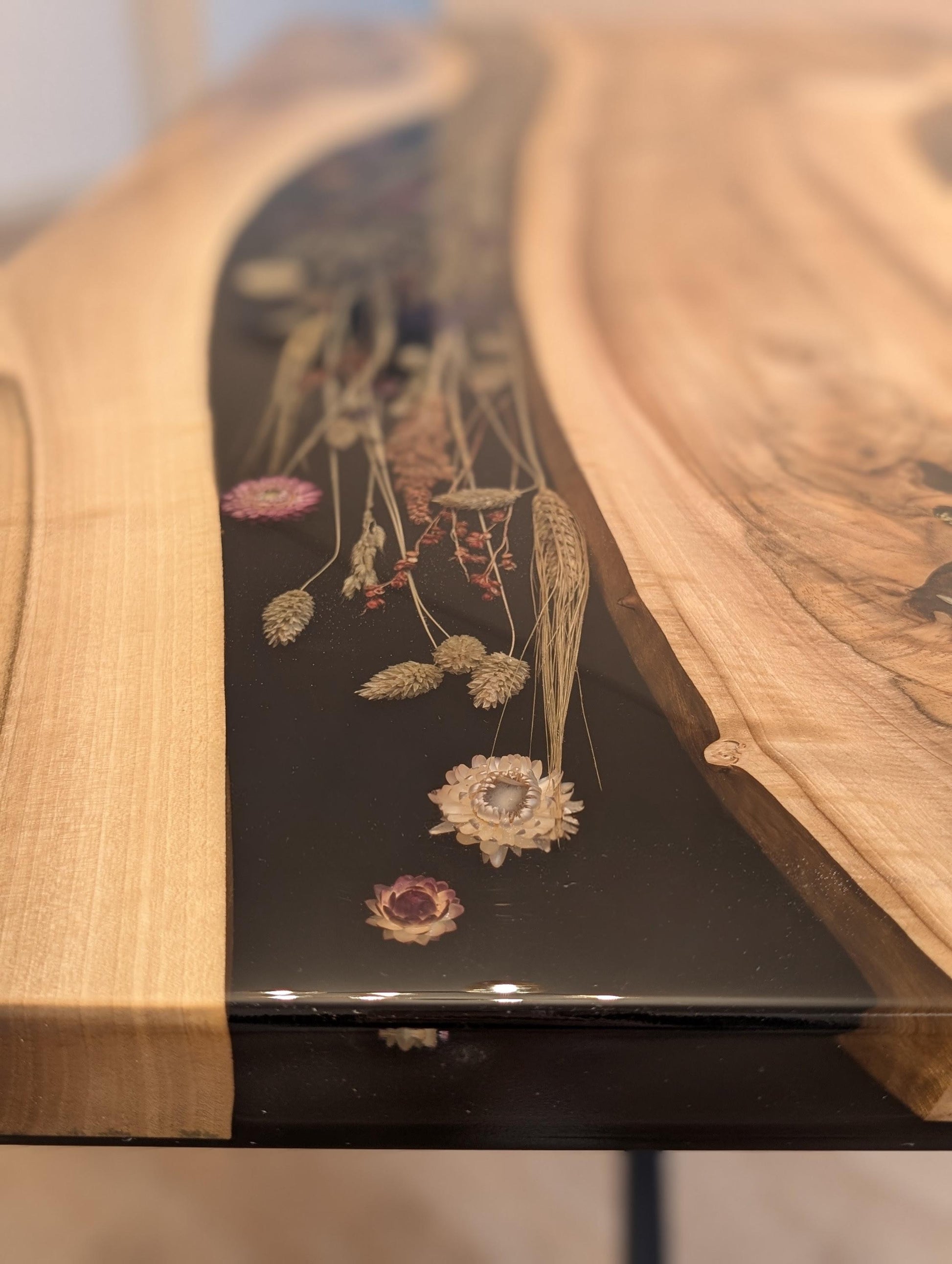 Walnut Epoxy River Dining Table with Real Flowers, Live Edge Wood Table, Handmade Resin Dining Table, Modern Wooden Kitchen Table